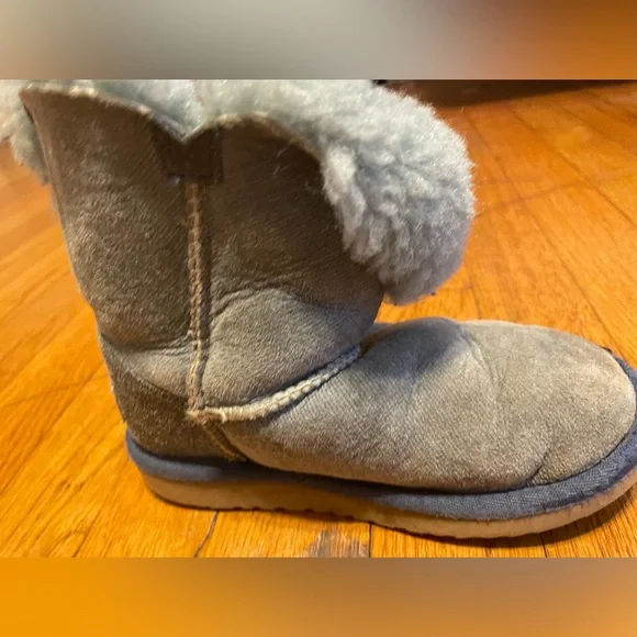 UGG boots sz 11 T - Picture 6 of 8